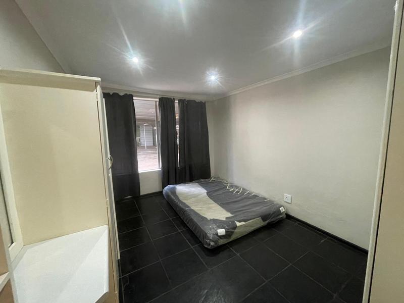 To Let 1 Bedroom Property for Rent in Bult West North West